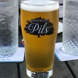 Meet your Posher, Troy